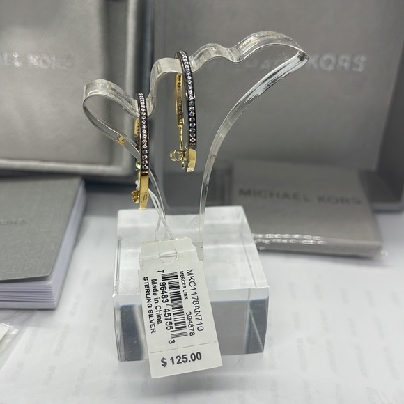 New Michael Kors  Pavé Tear-Shape Drop Earrings - Picture 3 of 10